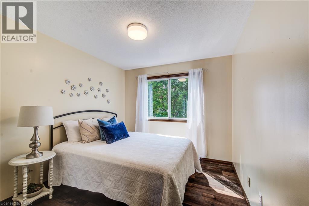 185 BLACKWELL Drive thumbnail 14
