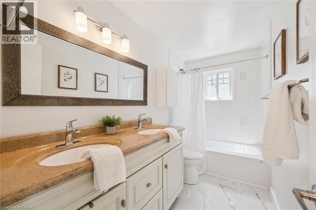 515 OLD ORCHARD Place thumbnail 19