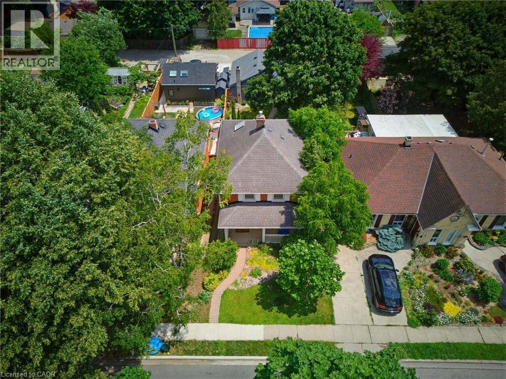 85 BARRIE Street thumbnail 30