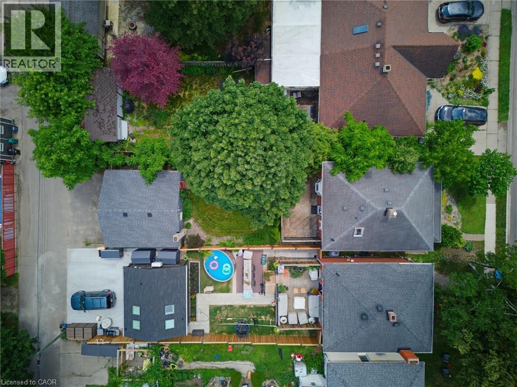85 BARRIE Street thumbnail 31