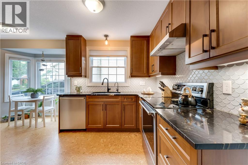 11 NIPIGON Place thumbnail 11