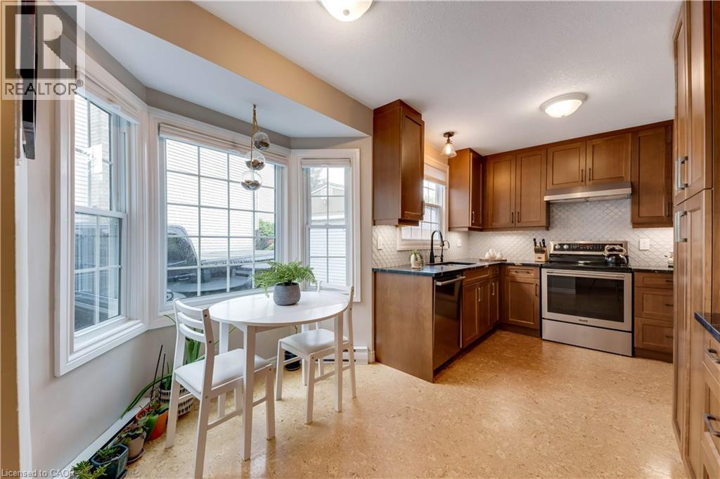 11 NIPIGON Place thumbnail 14