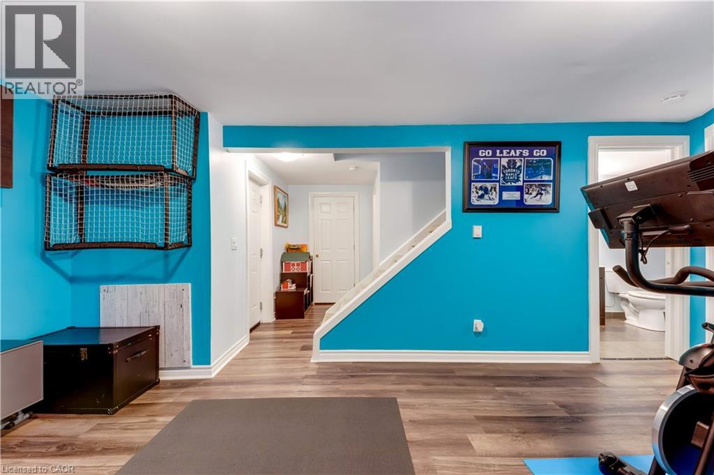 11 NIPIGON Place thumbnail 28