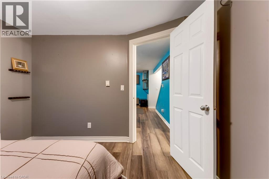 11 NIPIGON Place thumbnail 31