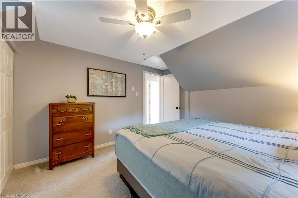 11 NIPIGON Place thumbnail 19
