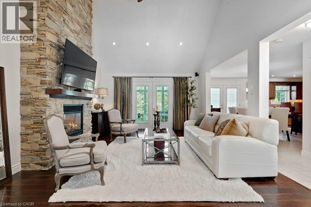 216 RED MAPLE Court thumbnail 10