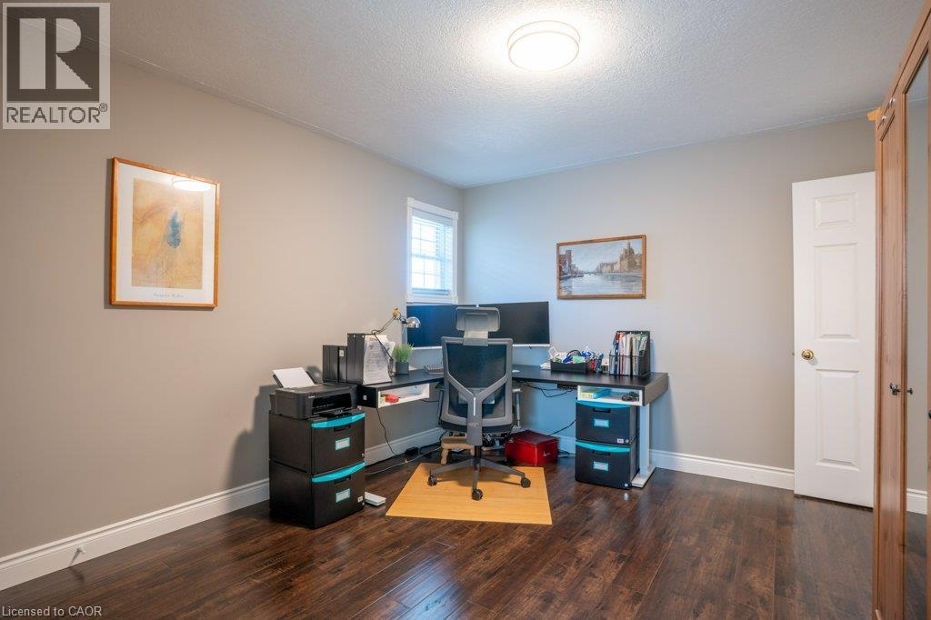 216 RED MAPLE Court thumbnail 26