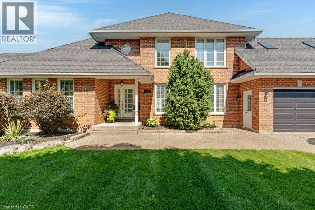 216 RED MAPLE Court thumbnail 3