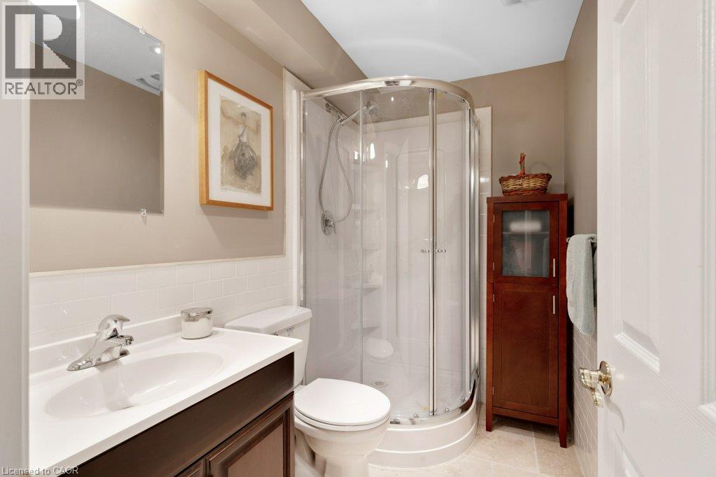 216 RED MAPLE Court thumbnail 32