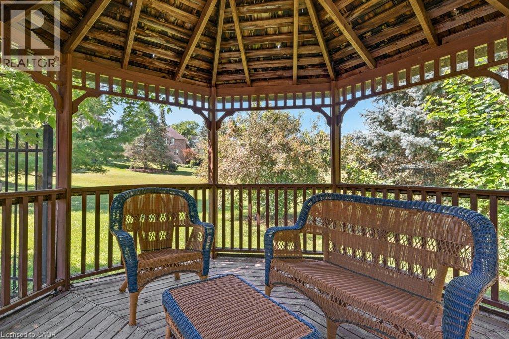 216 RED MAPLE Court thumbnail 40