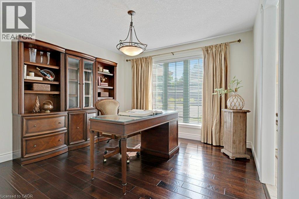 216 RED MAPLE Court thumbnail 7