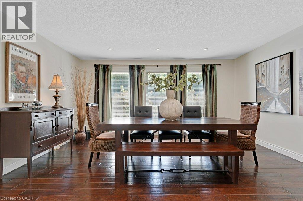 216 RED MAPLE Court thumbnail 8