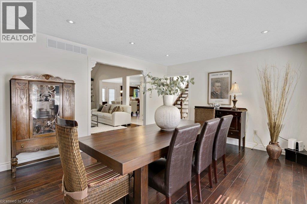216 RED MAPLE Court thumbnail 9