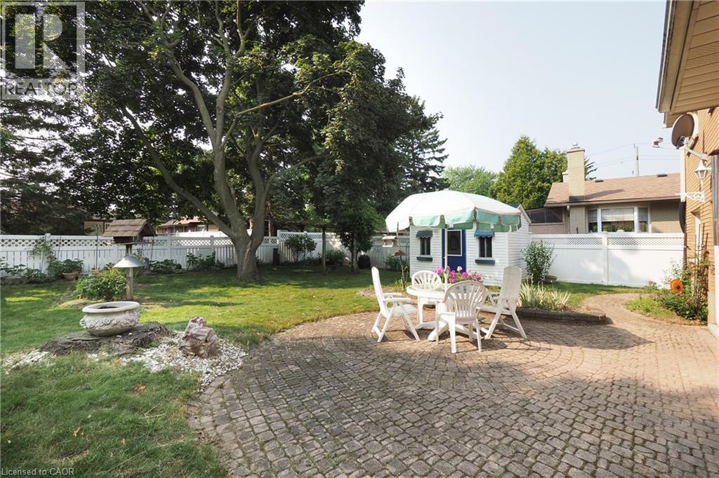 15 GILMOUR Crescent thumbnail 30
