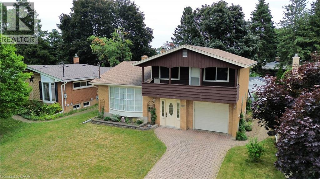 15 GILMOUR Crescent thumbnail 35