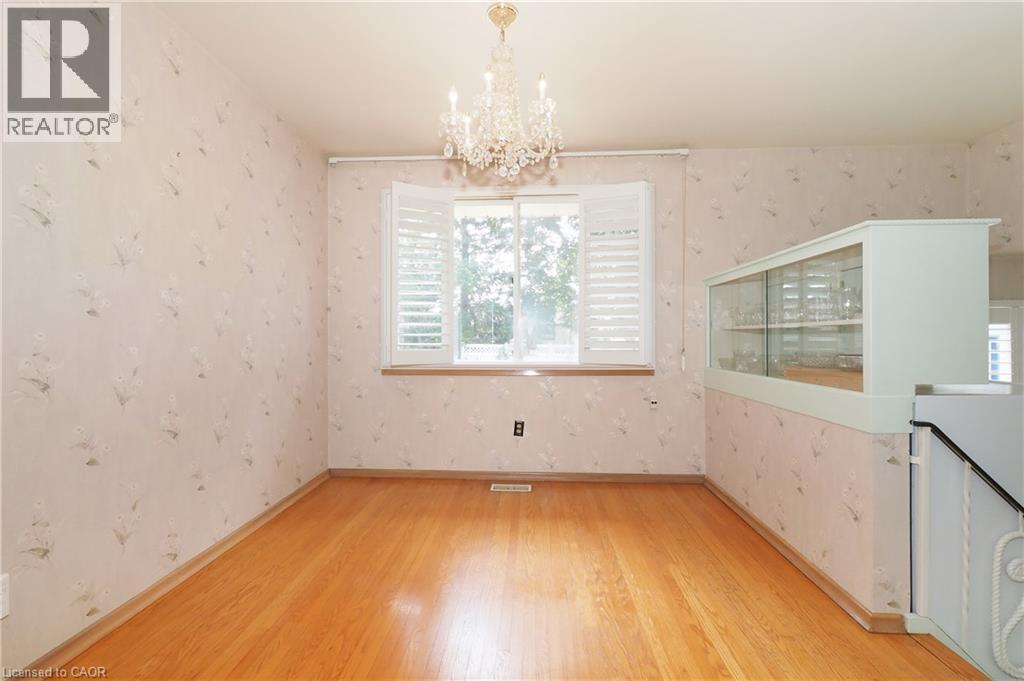 15 GILMOUR Crescent thumbnail 8