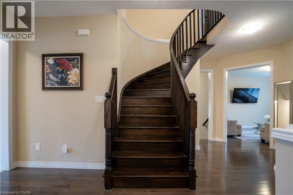 792 SNOWBERRY Court thumbnail 16