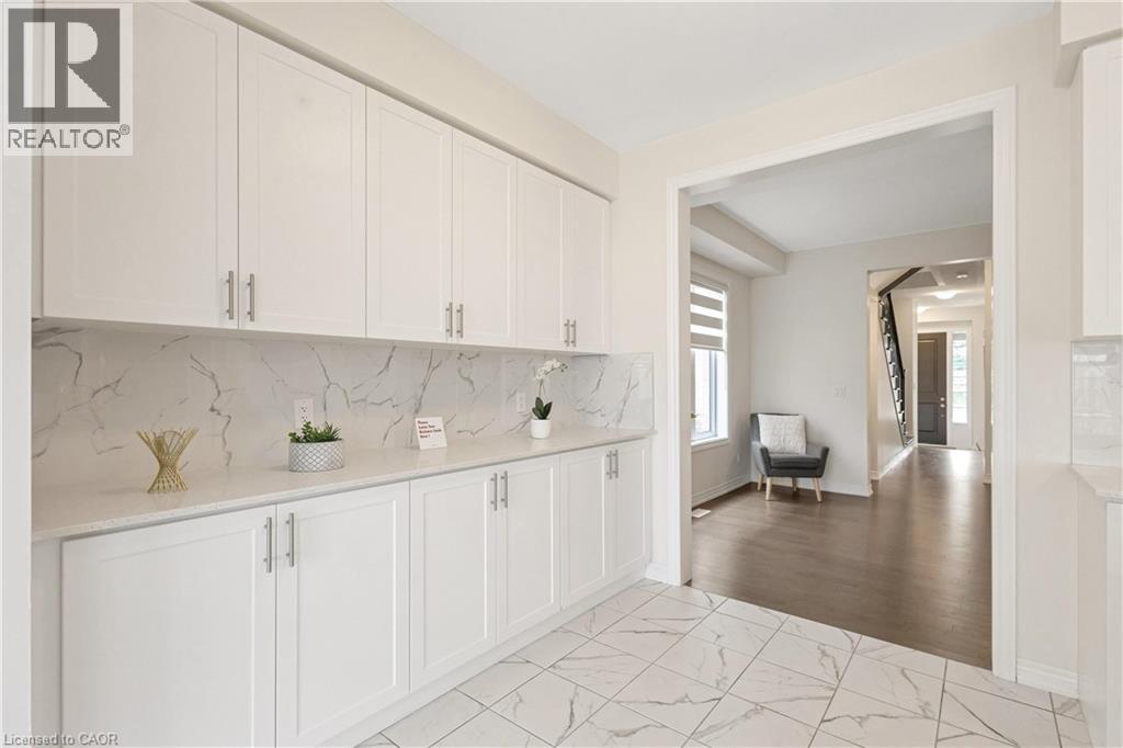 285 BROADACRE Drive thumbnail 13
