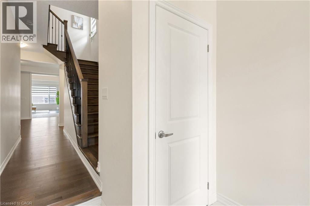 285 BROADACRE Drive thumbnail 4